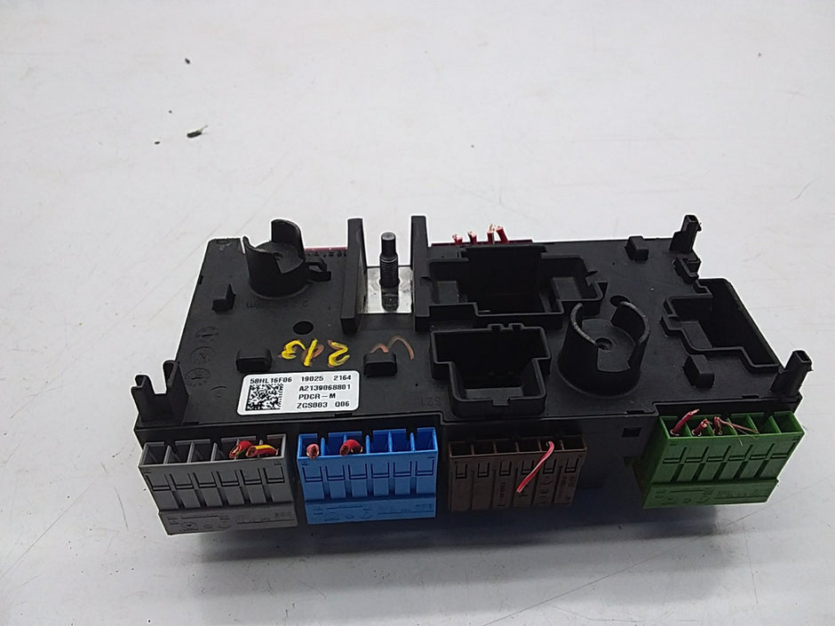 MERCEDES E CLASS FUSE RELAY BOX A2139068801 W213 2016 ONWARDS FMF57
