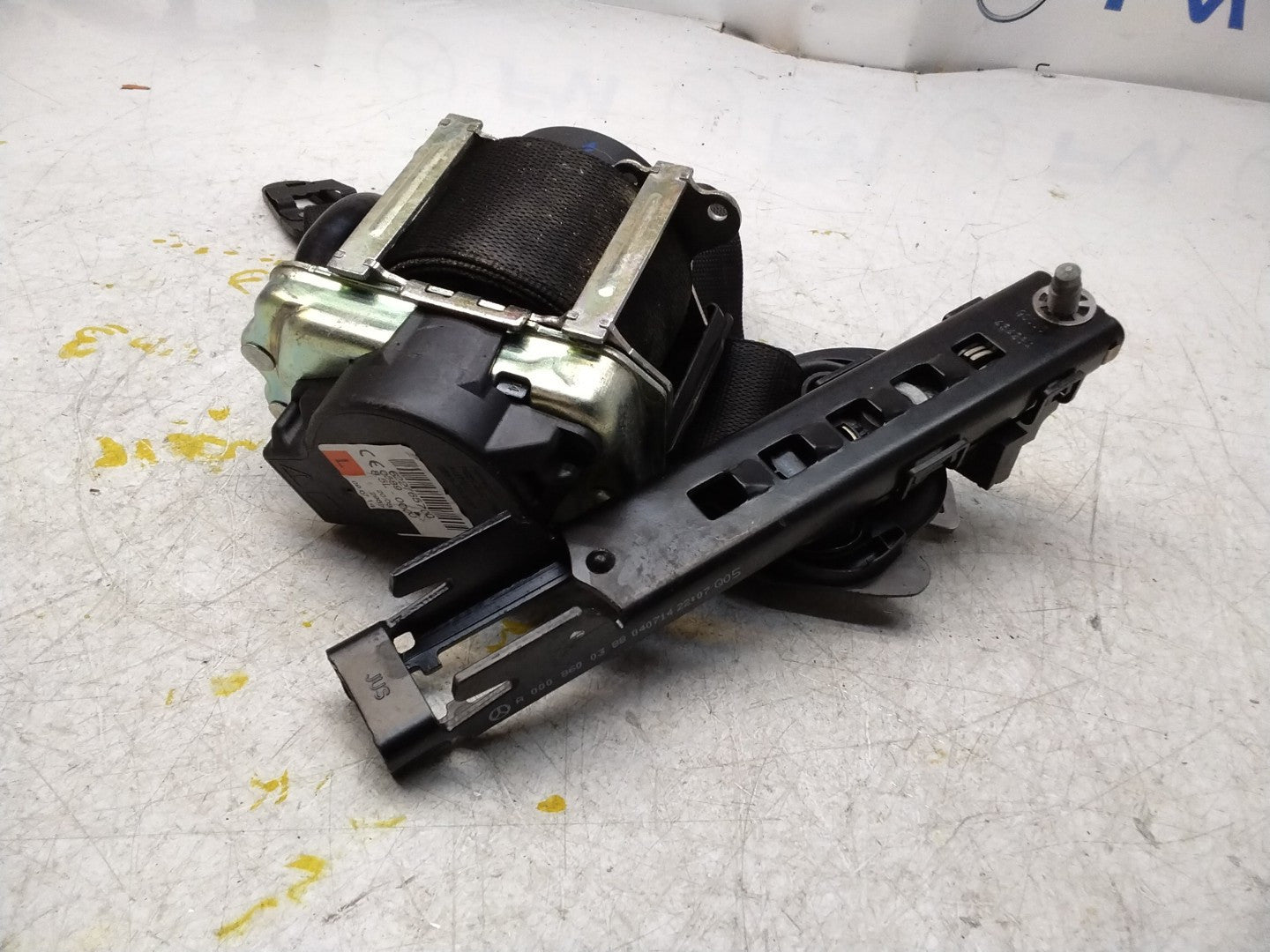 MERCEDES C-CLASS W205 SEAT BELT FRONT PASSENGER LEFT SIDE A2058600185 FMS333 NSF