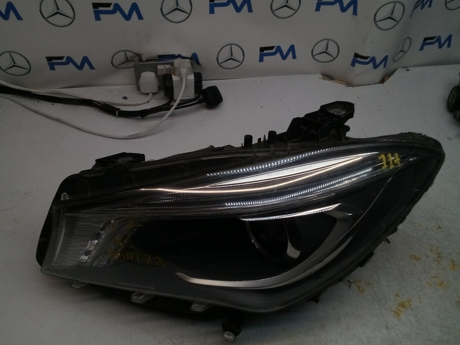 MERCEDES CLA W117 HEADLIGHT PASSENGER NS LEFT A1179065300 2015 FMH172