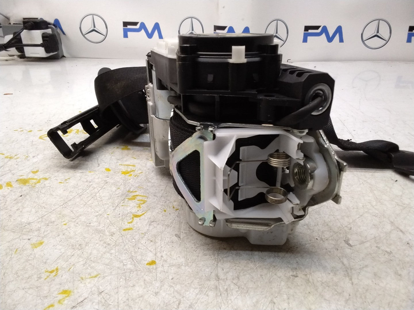 MERCEDES M CLASS GLE SEAT BELT FRONT RIGHT DRIVER A1668601400 W166 FMS376 OSF