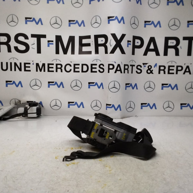 MERCEDES ML W164 W251 FRONT LEFT PASSENGER SIDE SEAT BELT A2518603185 FMS463 NSF