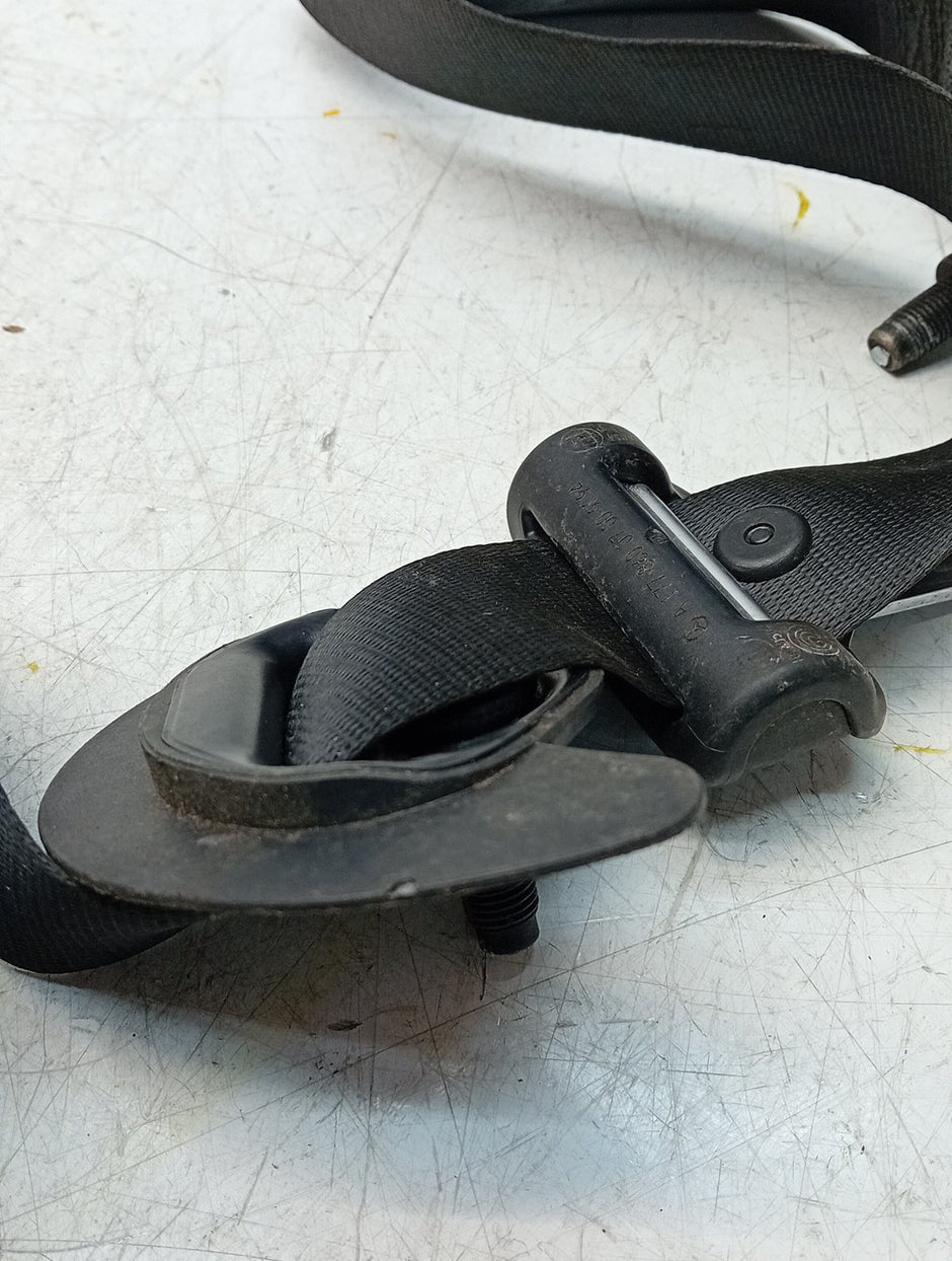 MERCEDES A CLASS  FRONT LEFT SEAT BELT WITH PRETENSIONER A1778600700 FMS73 NSF