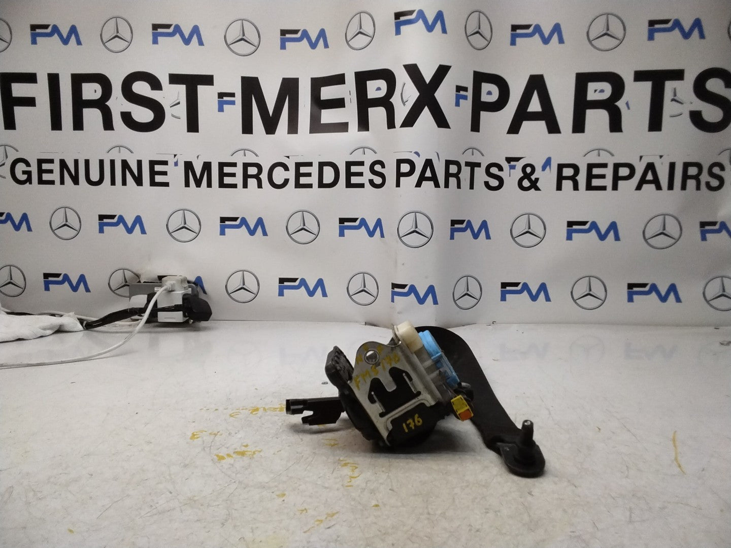 MERCEDES A CLASS W176 SEAT BELT FRONT LEFT SIDE A1768600185 FMS176 NSF