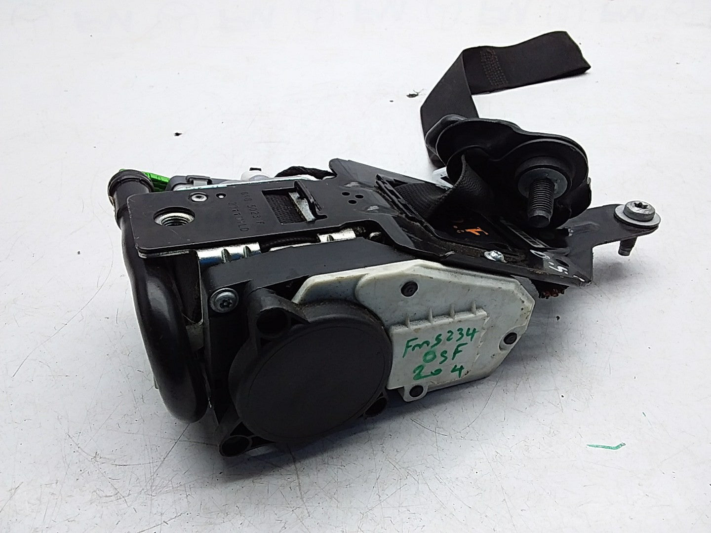 MERCEDES C-CLASS W204 SEAT BELT FRONT RIGHT DRIVER SIDE A2048601685 FMS234 OSF