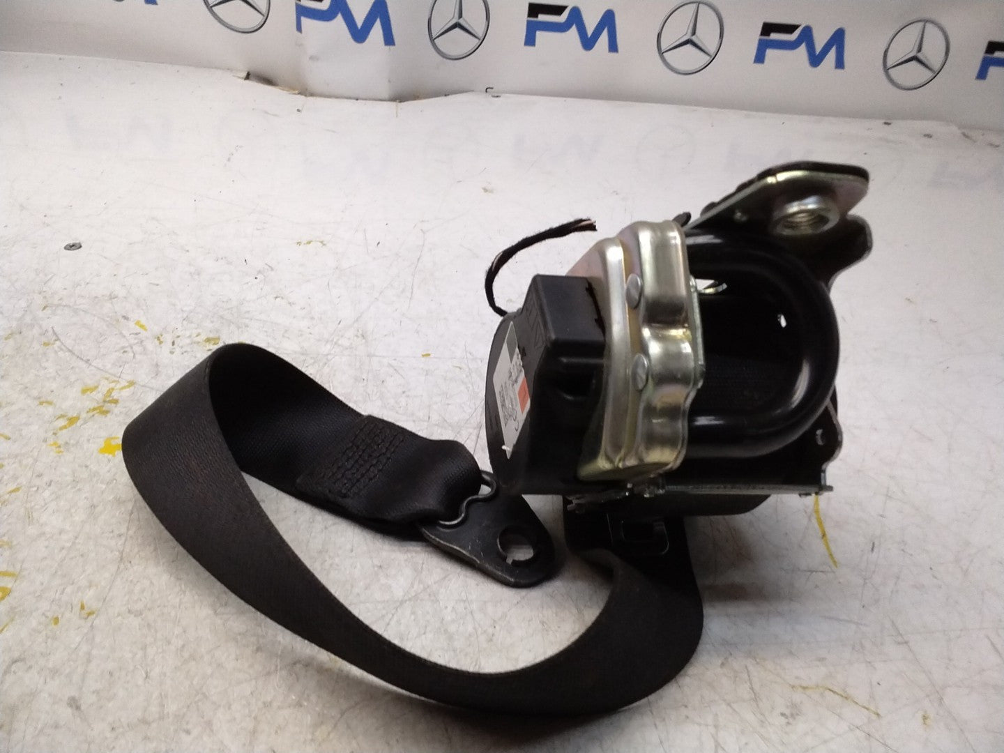 MERCEDES-BENZ C COUPE C205 W205  FRONT LEFT SEATBELT A2058601501 FMS308 NSF 