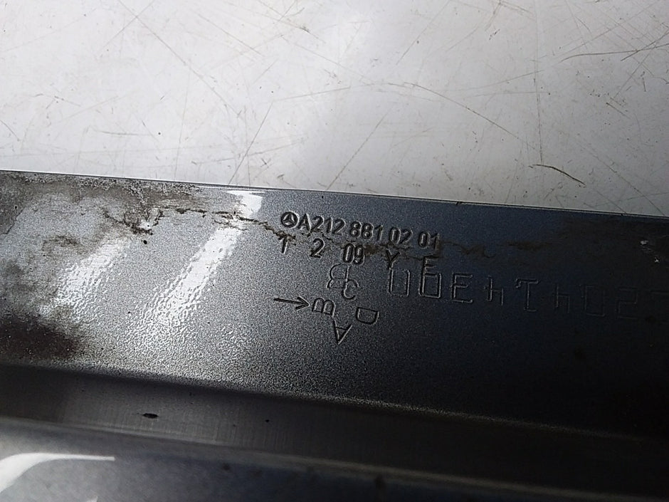 MERCEDES  E-CLASS W212 OS RIGHT DRIVER SIDE WINGS FMW26 A2128610201