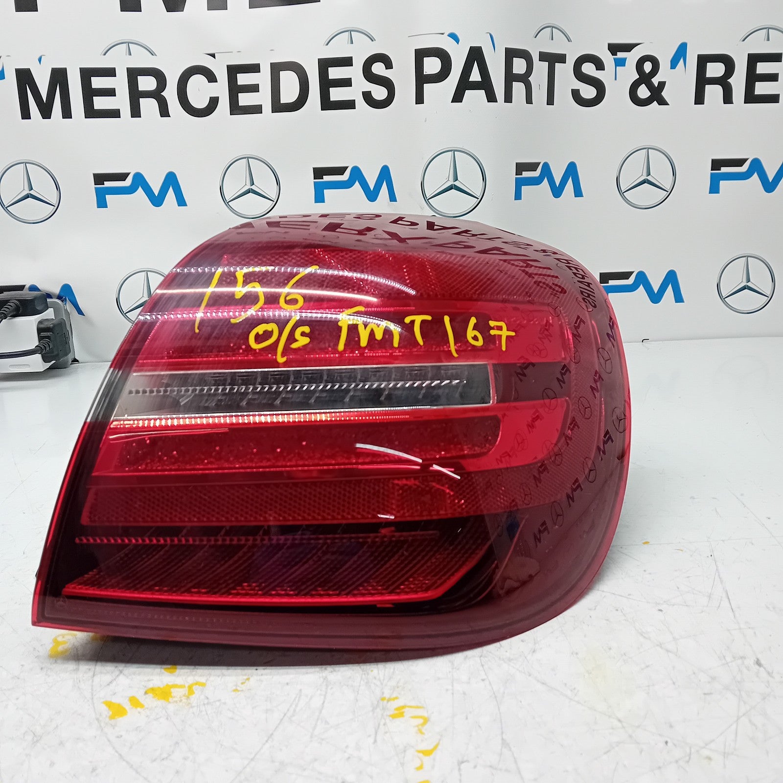 MERCEDES GLA W156 DRIVER SIDE OS REAR TAIL LIGHT A1569069800 2019 FMT167