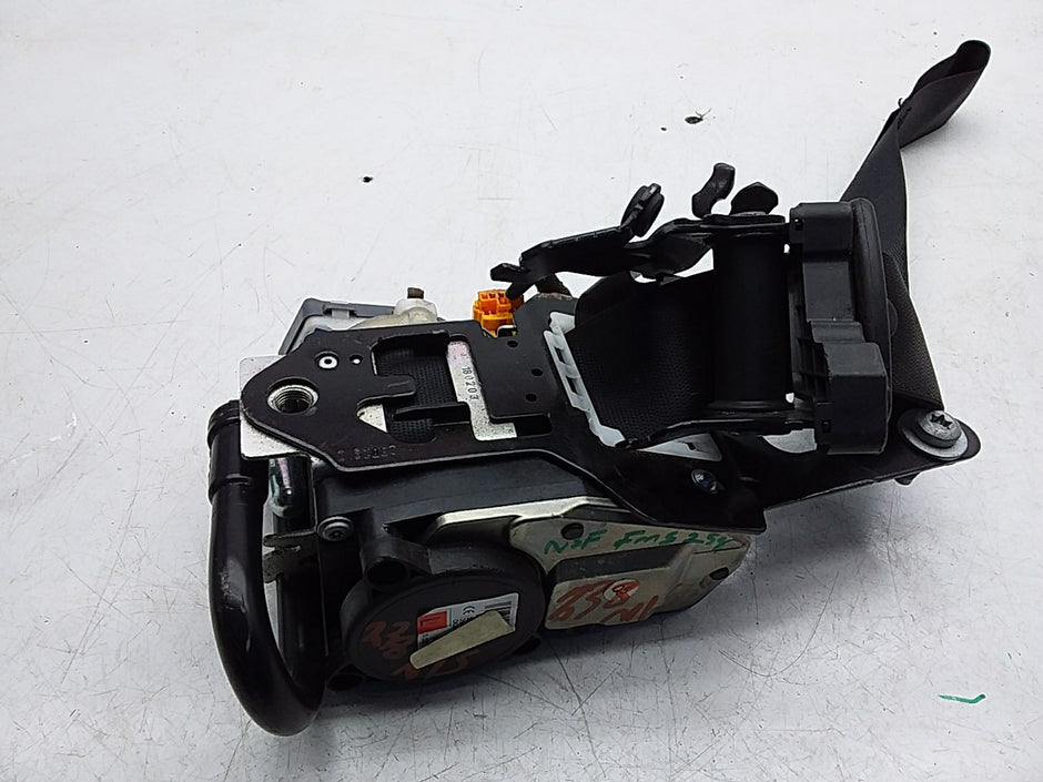 MERCEDES E-CLASS W238 SEAT BELT FRONT LEFT PASSENGER SIDE A2388602800 FMS258 NSF