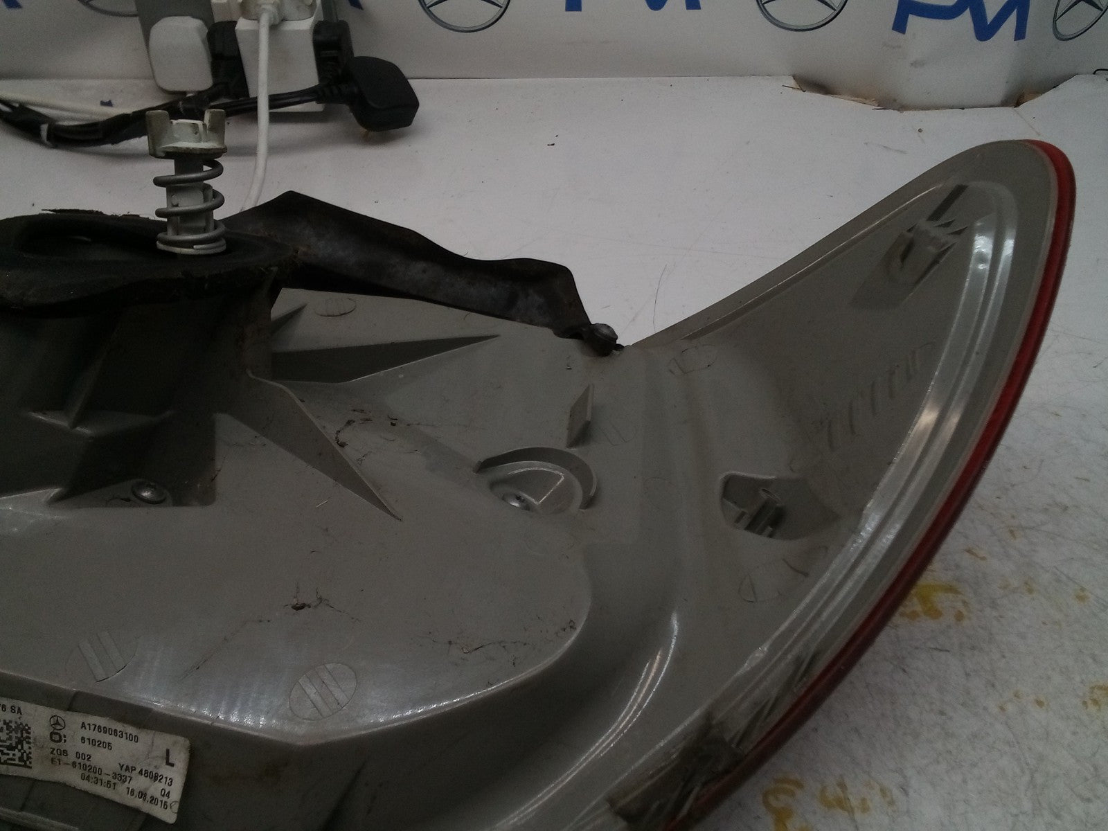 MERCEDES A-CLASS W176 PASSENGER NS REAR TAIL LIGHT 2015 A1769063100 FMT201