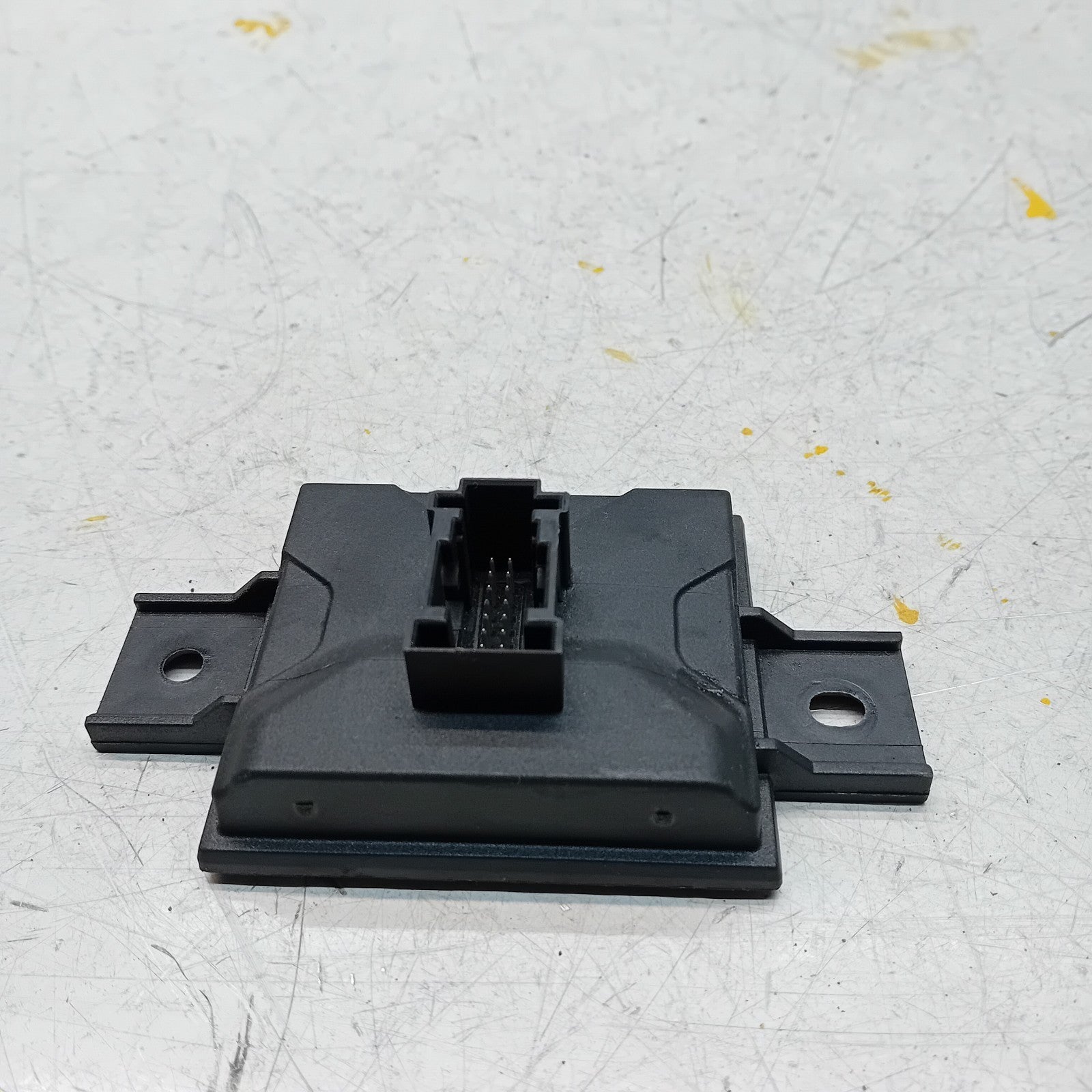 MERCEDES C S CLASS CAMERA REAR CONTROL MODULE ECU A2229005613 FM001110