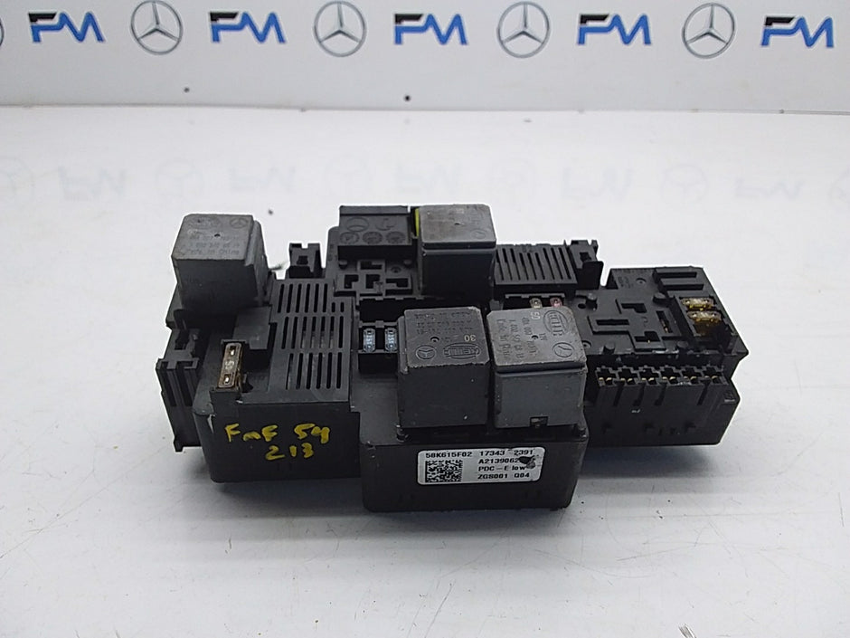 MERCEDES E CLASS FUSE RELAY BOX A2139062202 W213 2016 ONWARDS FMF54