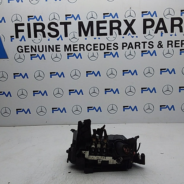 Mercedes A-CLASS  W177 Fuse Relay Junction Box A1775406332 FMF143