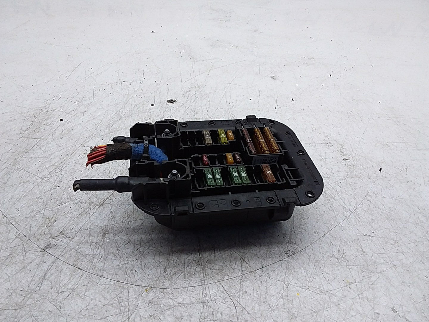 Mercedes S-CLASS  W222 Fuse Relay Junction Box  FMF149 A2225403150