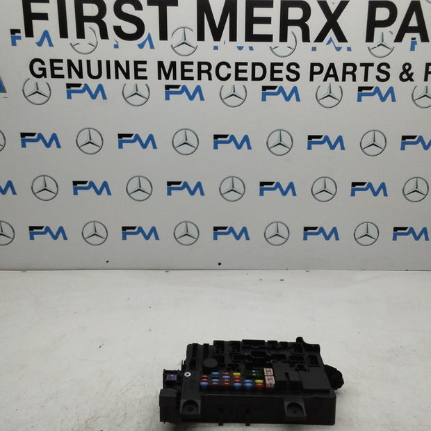 MITSUBISHI OUTLANDER FUSE RELAY  BOX  8637A869  FMF166