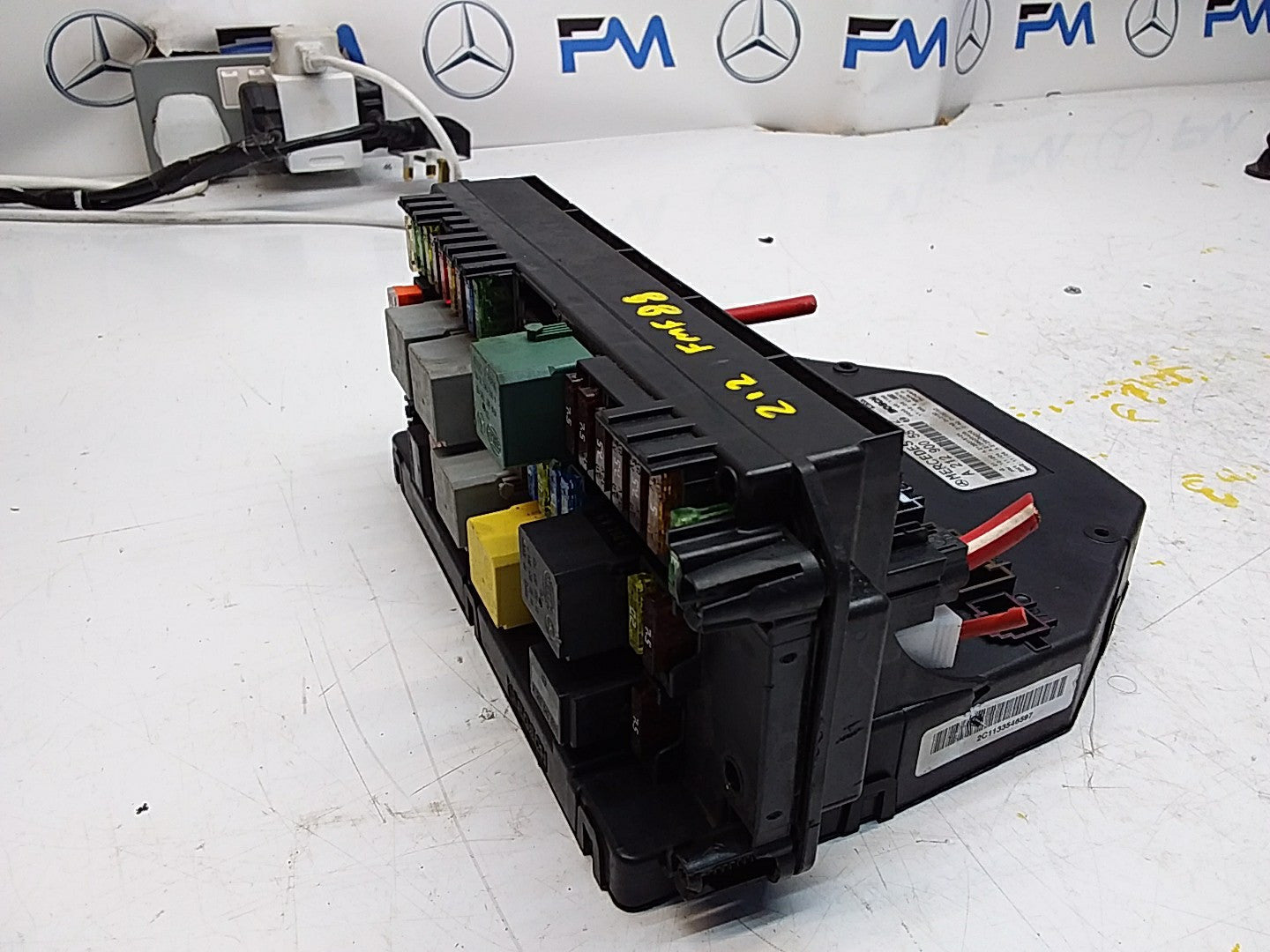 Mercedes E-CLASS W212 Fuse  Box RELAY A2129005812 FMF88 