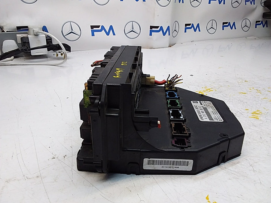 Mercedes E-CLASS W212 Fuse  Box RELAY A2129008507 FMF89
