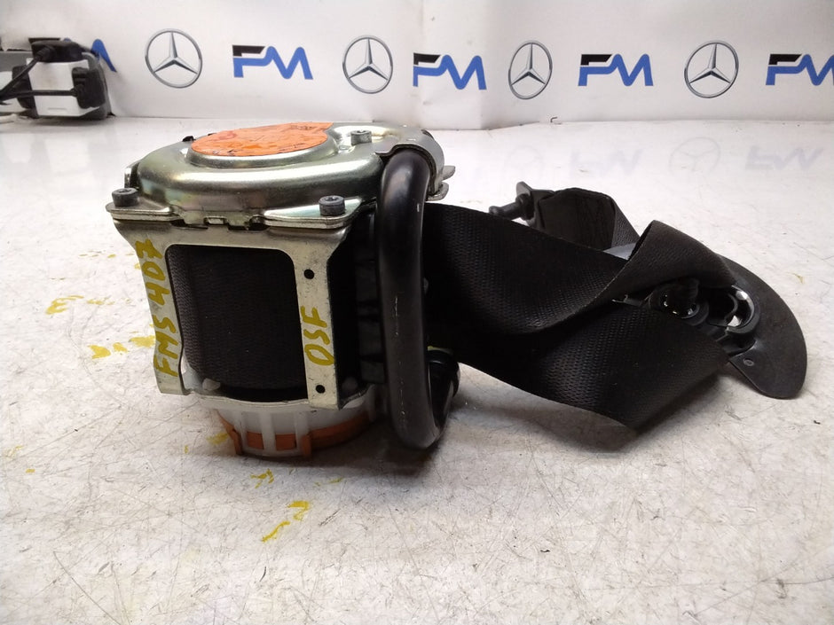 MERCEDES A-CLASS  FRONT RIGHT SEAT BELT WITH PRETENSIONER A1778600800 FMS407 OSF