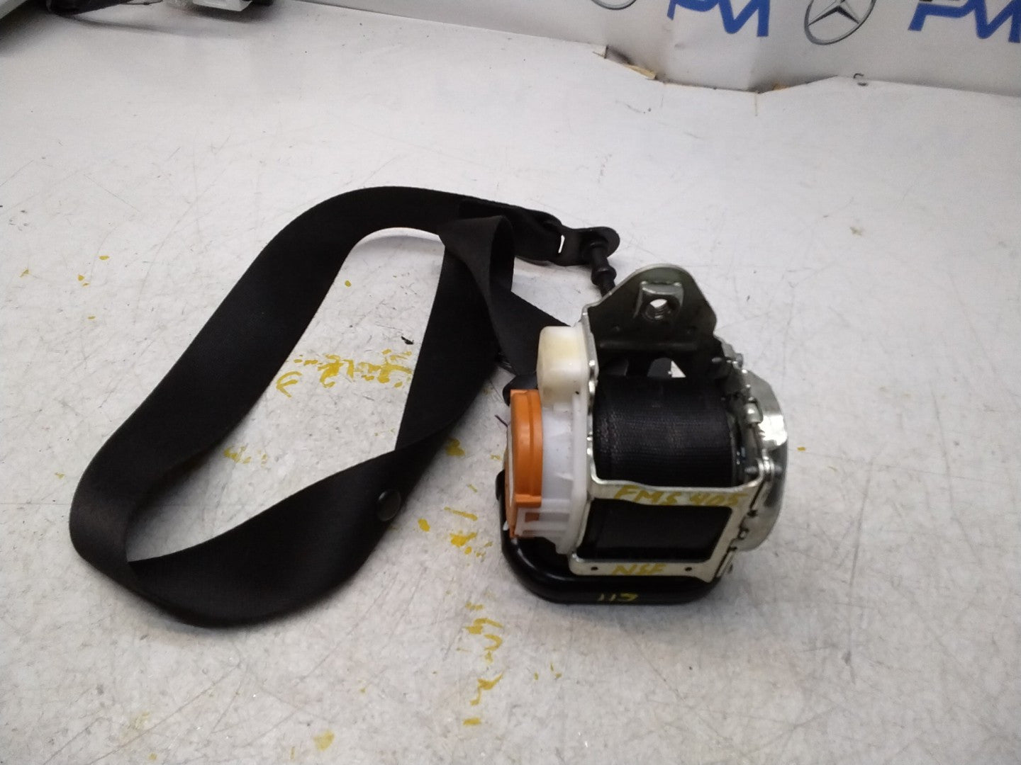 MERCEDES A CLASS  FRONT LEFT SEAT BELT WITH PRETENSIONER A1778600700 FMS405 NSF