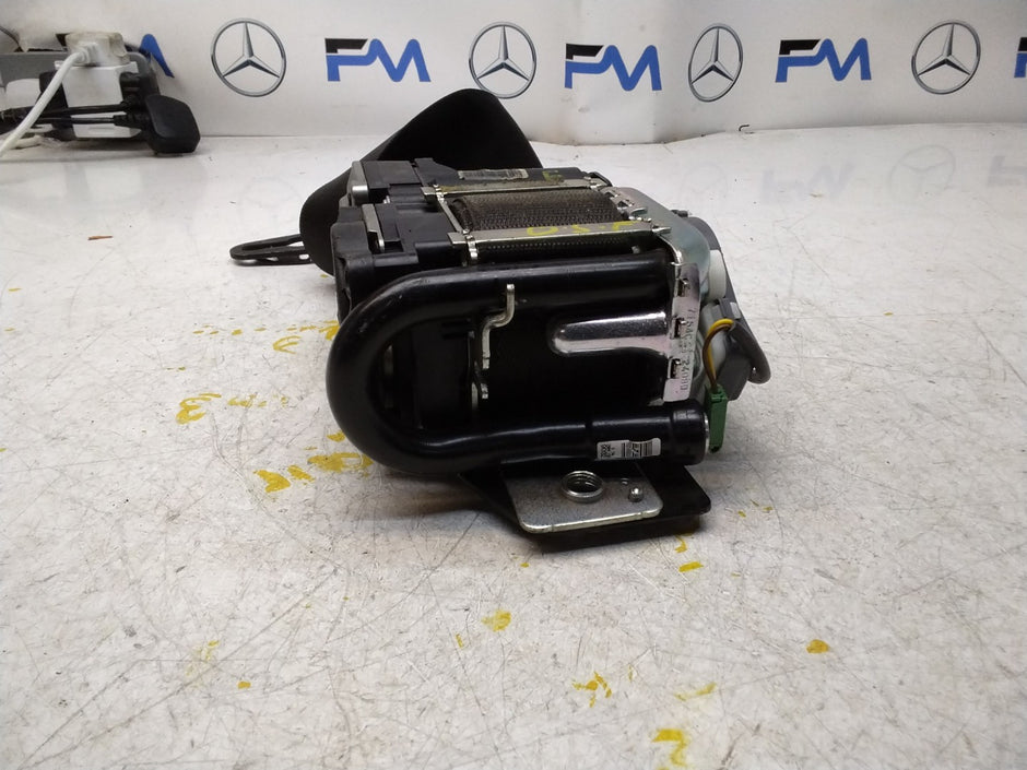 MERCEDES BENZ W205 C CLASS FRONT RIGHT SEAT BELT A2058606300 FMS343 OSF