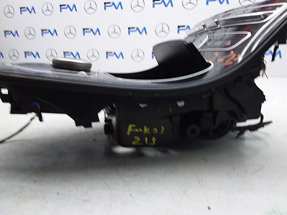 2016-2019 MERCEDES E CLASS W213 CENTRE  CONSOLE  A2139056603 FMK03