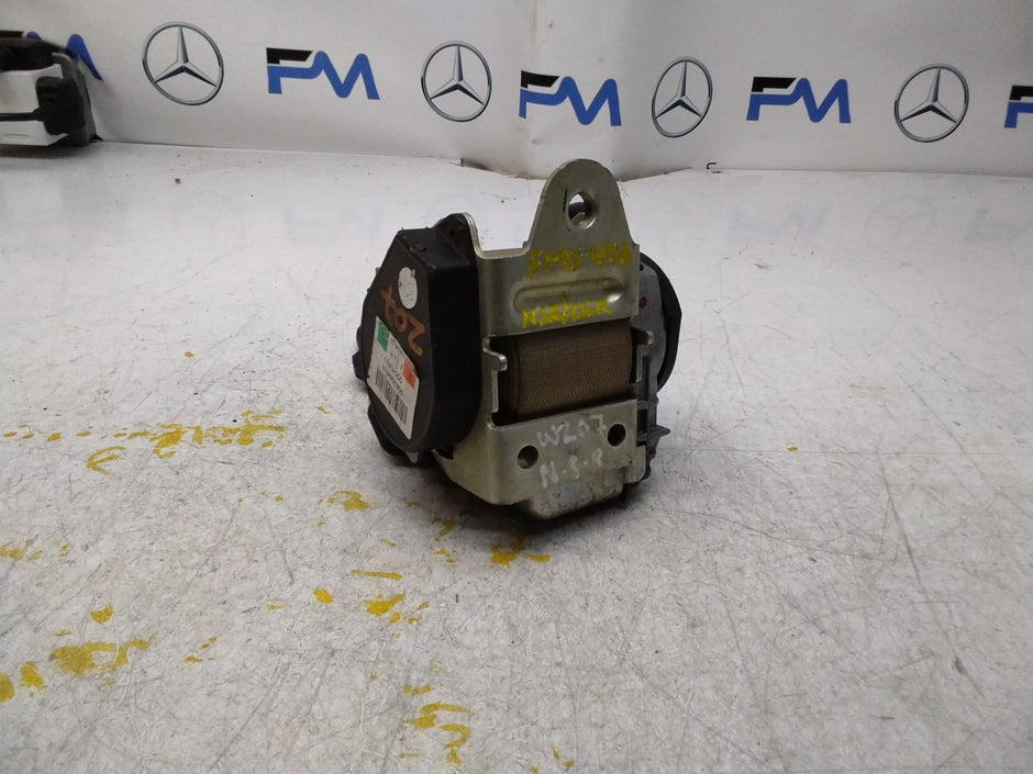 MERCEDES E CLASS SEAT BELT REAR RIGHT AND LEFT A2078602185 C207 FMS456 NSR OSR