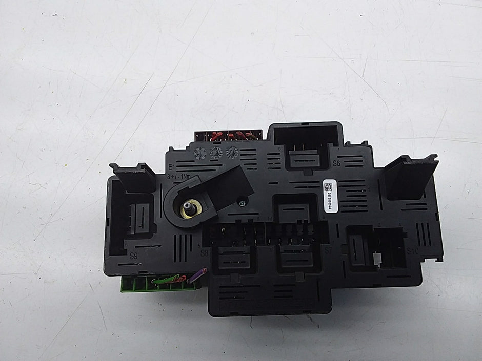 MERCEDES E CLASS FUSE RELAY BOX A2139062202 W213 2016 ONWARDS FMF49