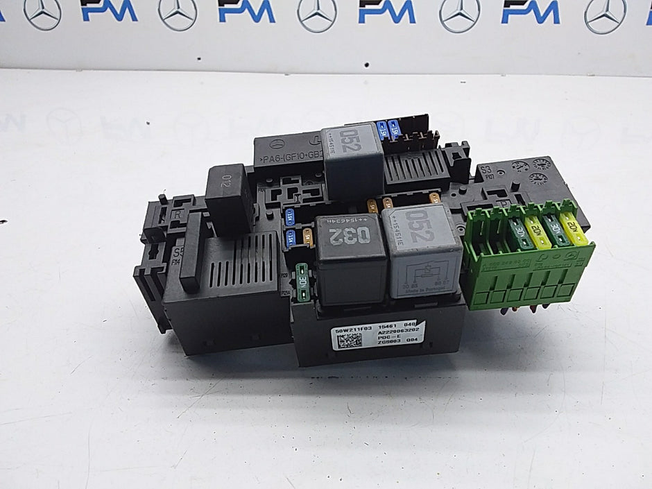 MERCEDES BENZ S-CLASS W222 FUSE BOX RELAY A2229063202 FMF70
