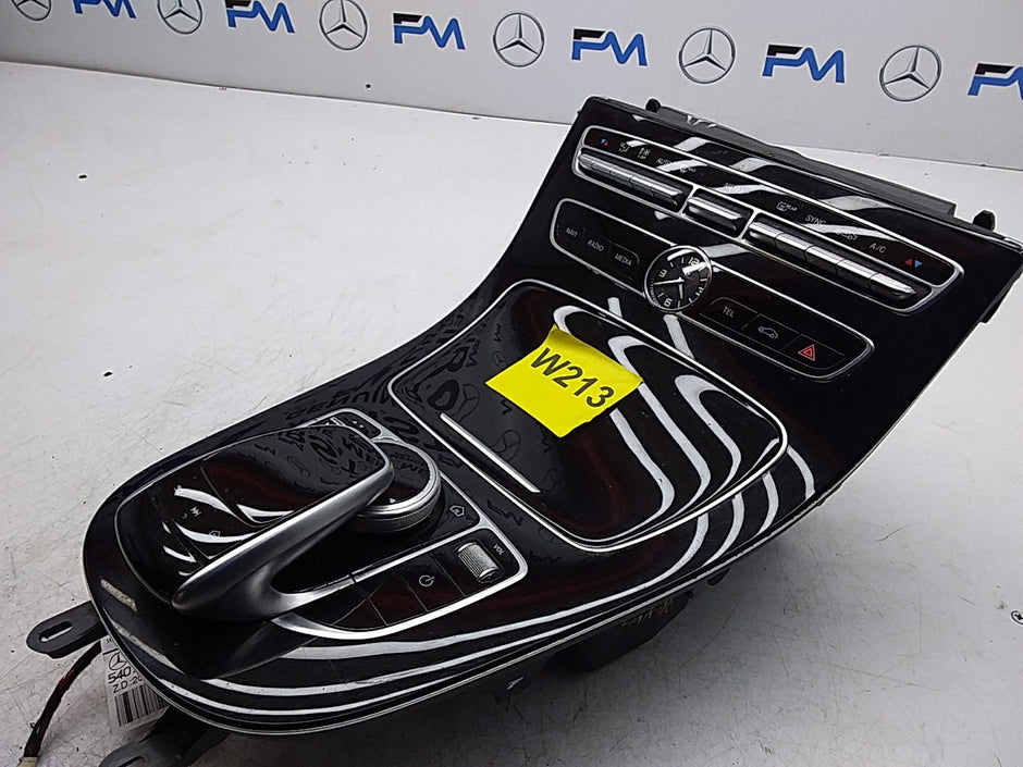 2016-2019 MERCEDES E CLASS W213 CENTRE  CONSOLE  A2135407521 FMK06