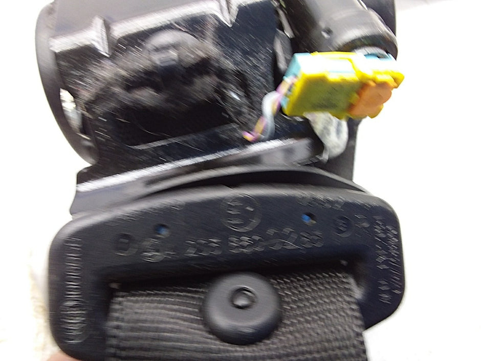 MERCEDES C-CLASS W205 SEAT BELT REAR RIGHT DRIVER SIDE A2058600285 FMS221 OSF