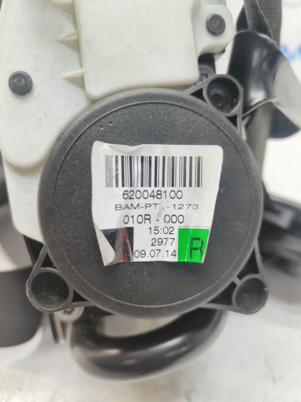 MERCEDES BENZ E-CLASS W212 DRIVER SIDE FRONT SEAT BELT A2128600886 OSF FMS40