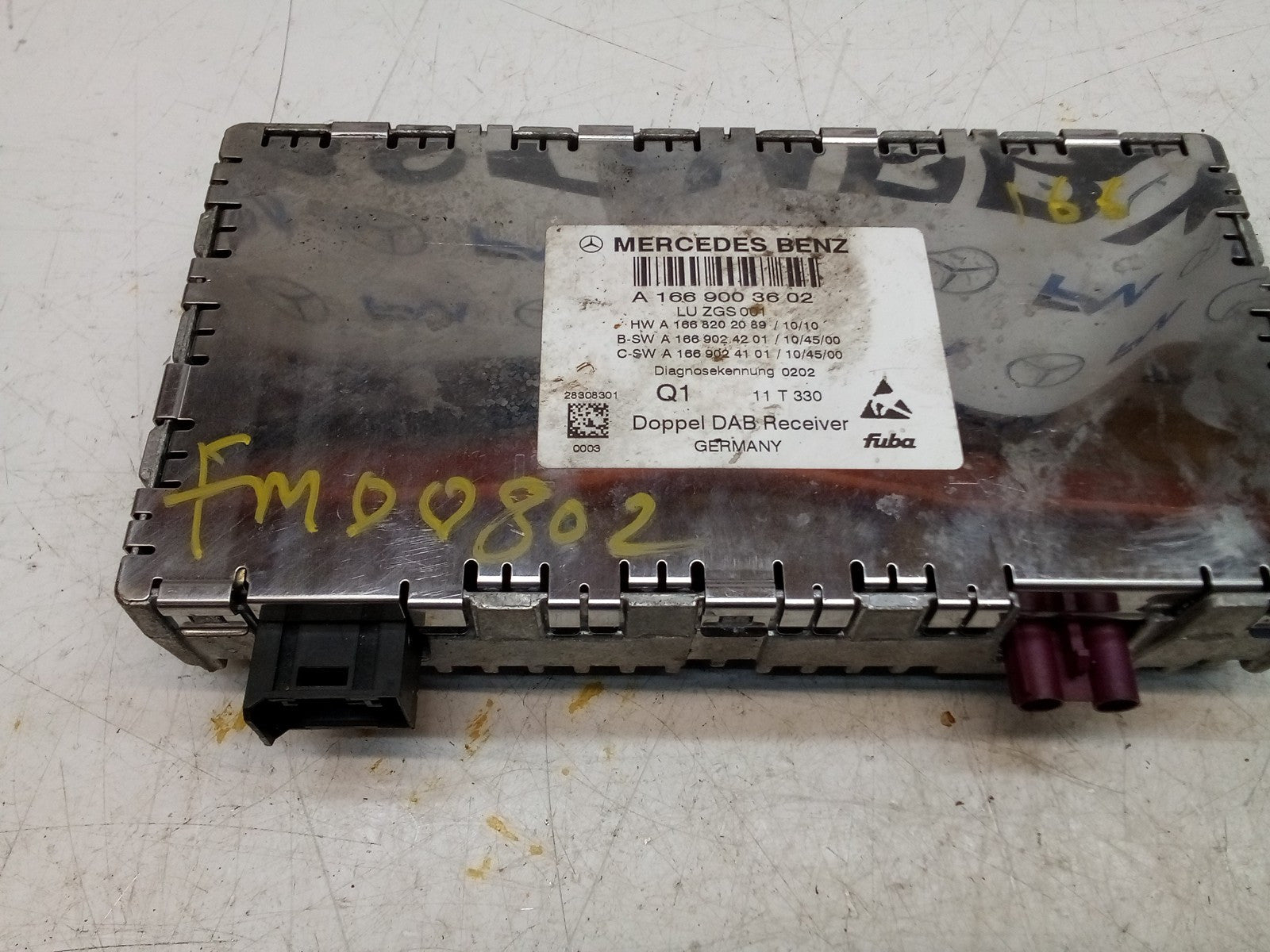 MERCEDES BENZ M-CLASS W166 2013 DIGITAL RADIO CONTROL UNIT A1669003602 FM00802