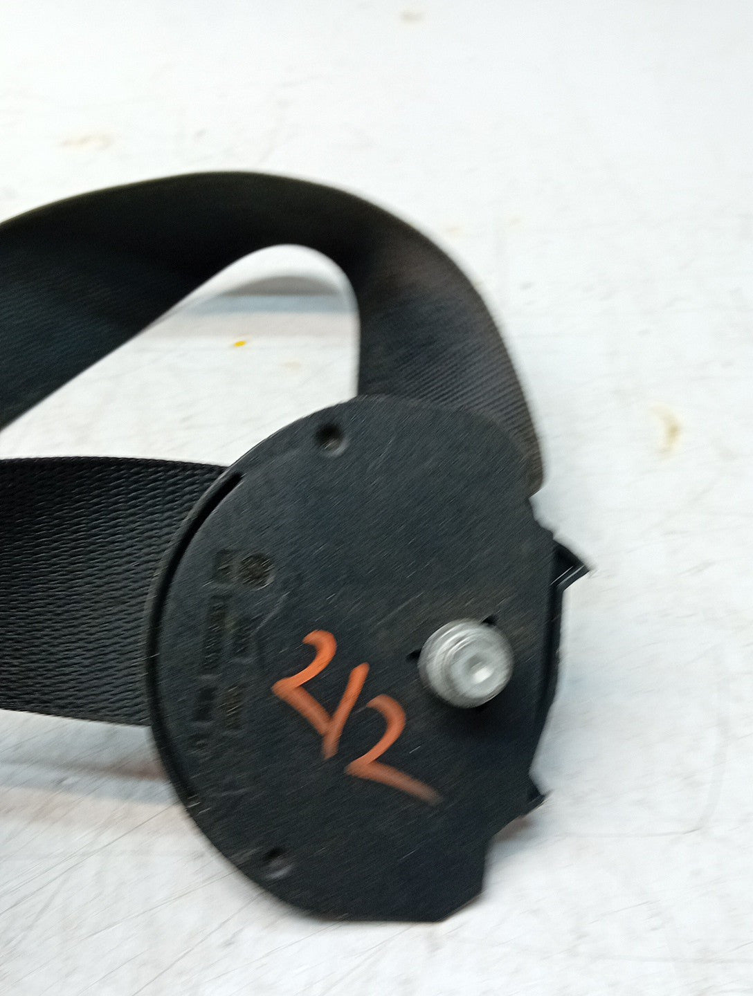 MERCEDES E CLASS W212  SEAT BELT FRONT LEFT PASSENGER SIDE A2128607585 FMS23 NSF