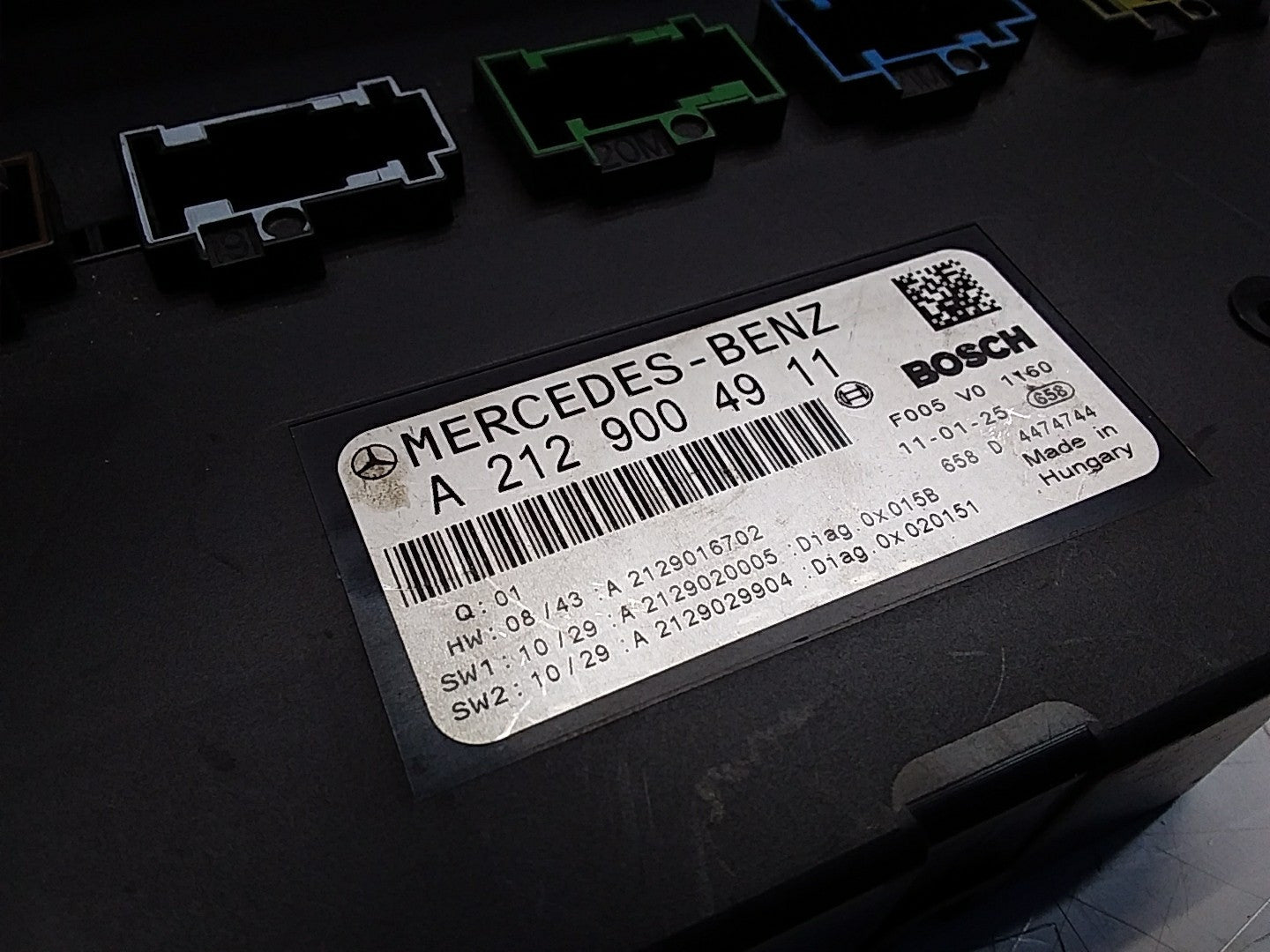 Mercedes E-CLASS W212 Fuse  Box RELAY A2129004911 FMF96