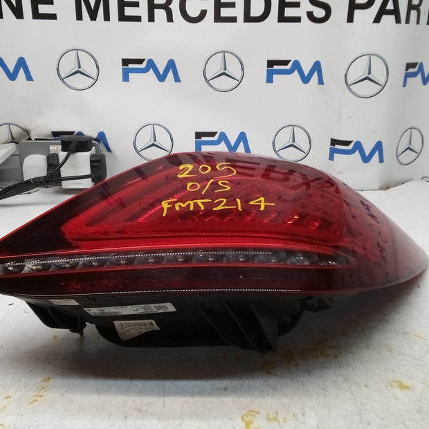 MERCEDES C-CLASS W205 DRIVER SIDE RIGHT OS REAR TAIL LIGHT A2059064603 FMT214