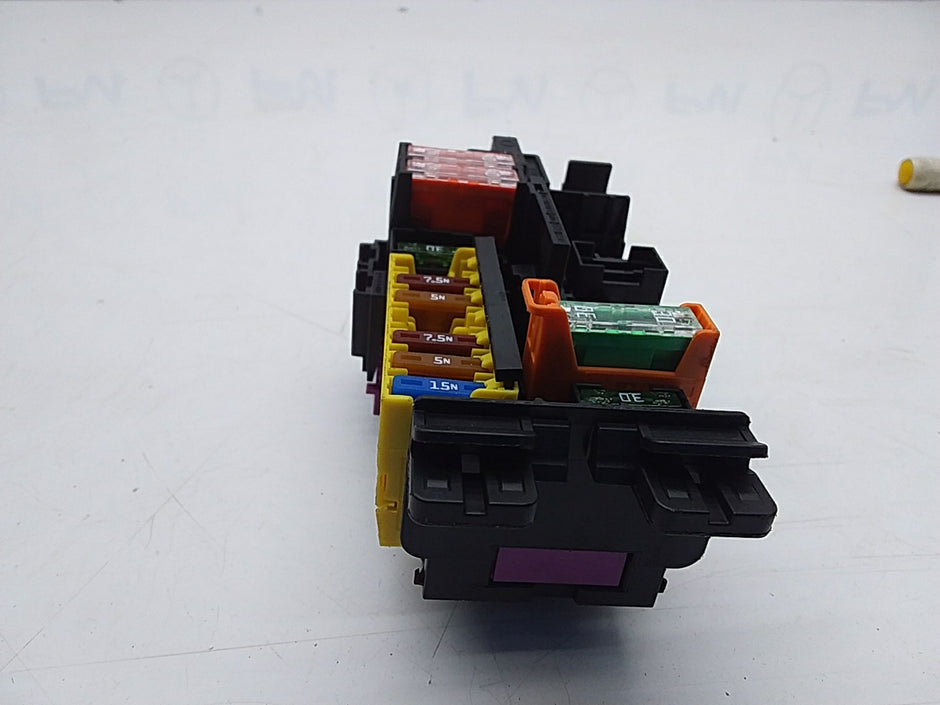 MERCEDES C CLASS FUSE RELAY BOX A2059067200 W205 2014 - 2021 FMF24