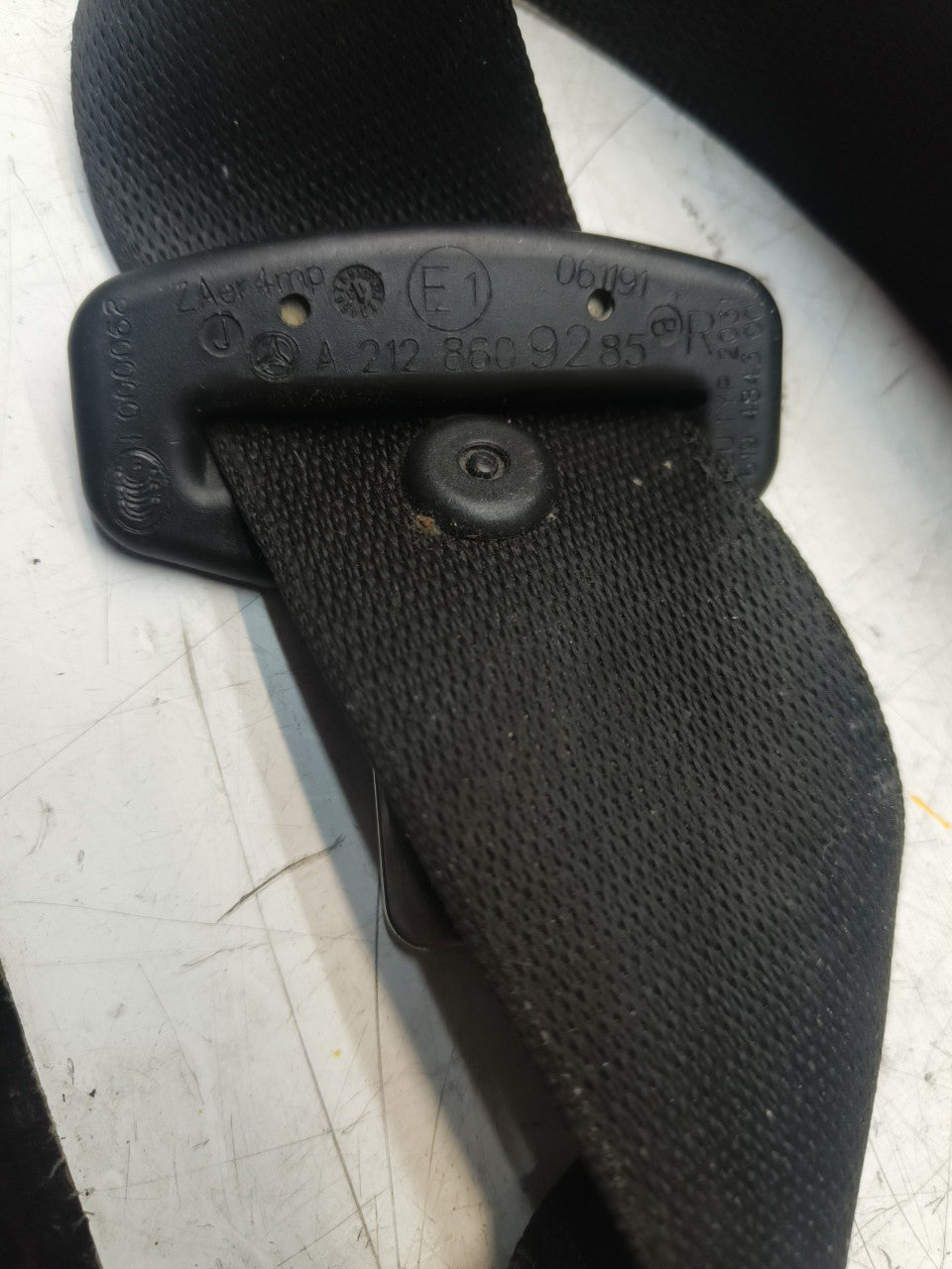 2009-16 MERCEDES W212 ESTATE DRIVER RIGHT FRONT SEAT BELT A2128609285 OSF FMS38