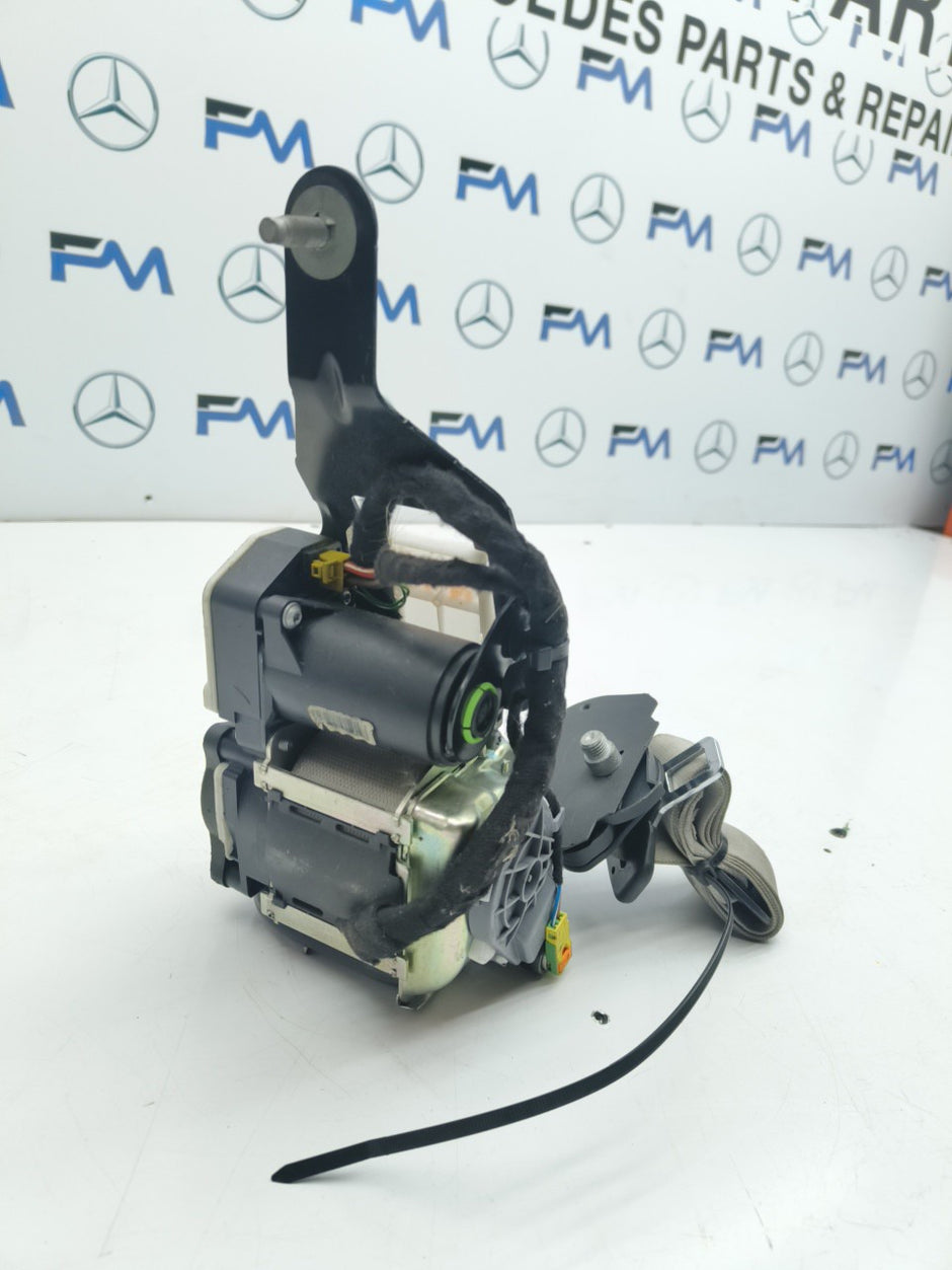 MERCEDES E CLASS W212  SEAT BELT FRONT LEFT PASSENGER SIDE A2128600786 FMS19 NSF