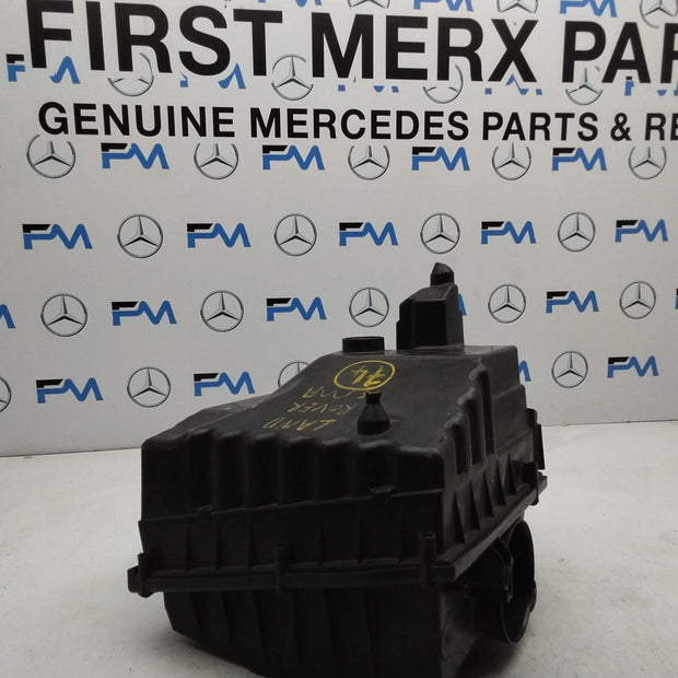 LAND ROVER  AIR FILTER CLEANER BOX  4619685911 FMA74