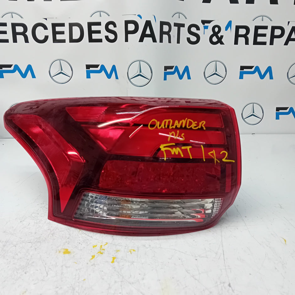 MITSUBISHI OUTLANDER MK3 2015-19 PASSENGER SIDE NS OUTER REAR TAIL LIGHT FMT142