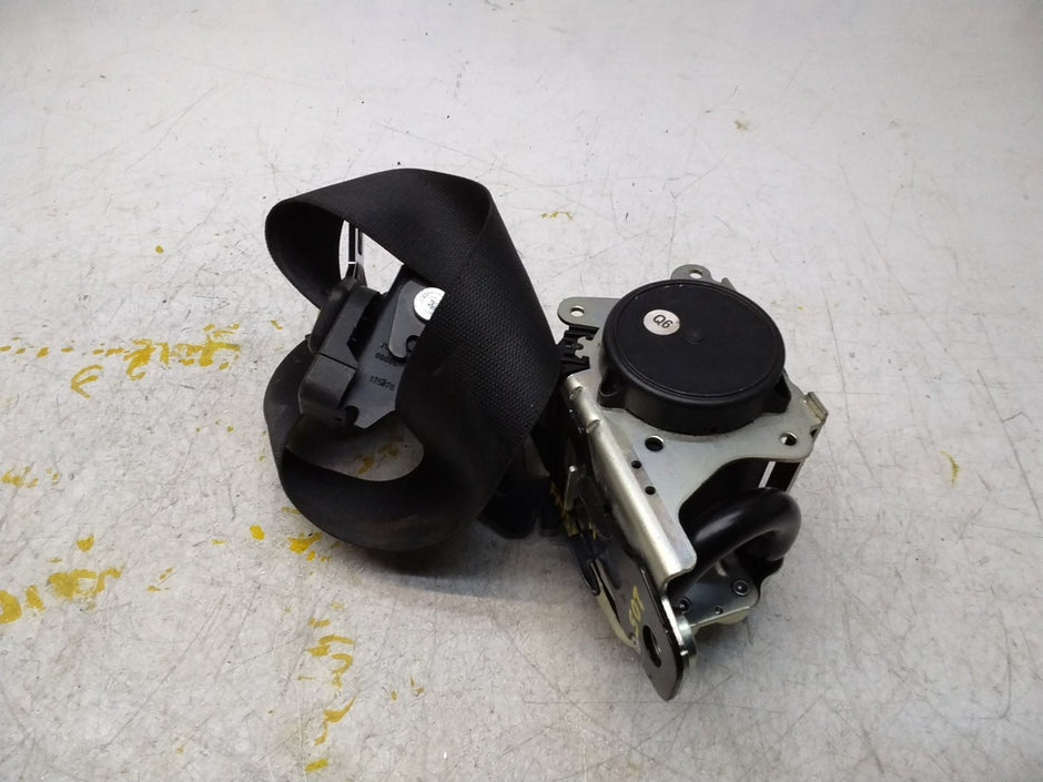 MERCEDES-BENZ W205 C CLASS FRONT LEFT PASSENGER SEATBELT A2058605185 FMS338 NSF