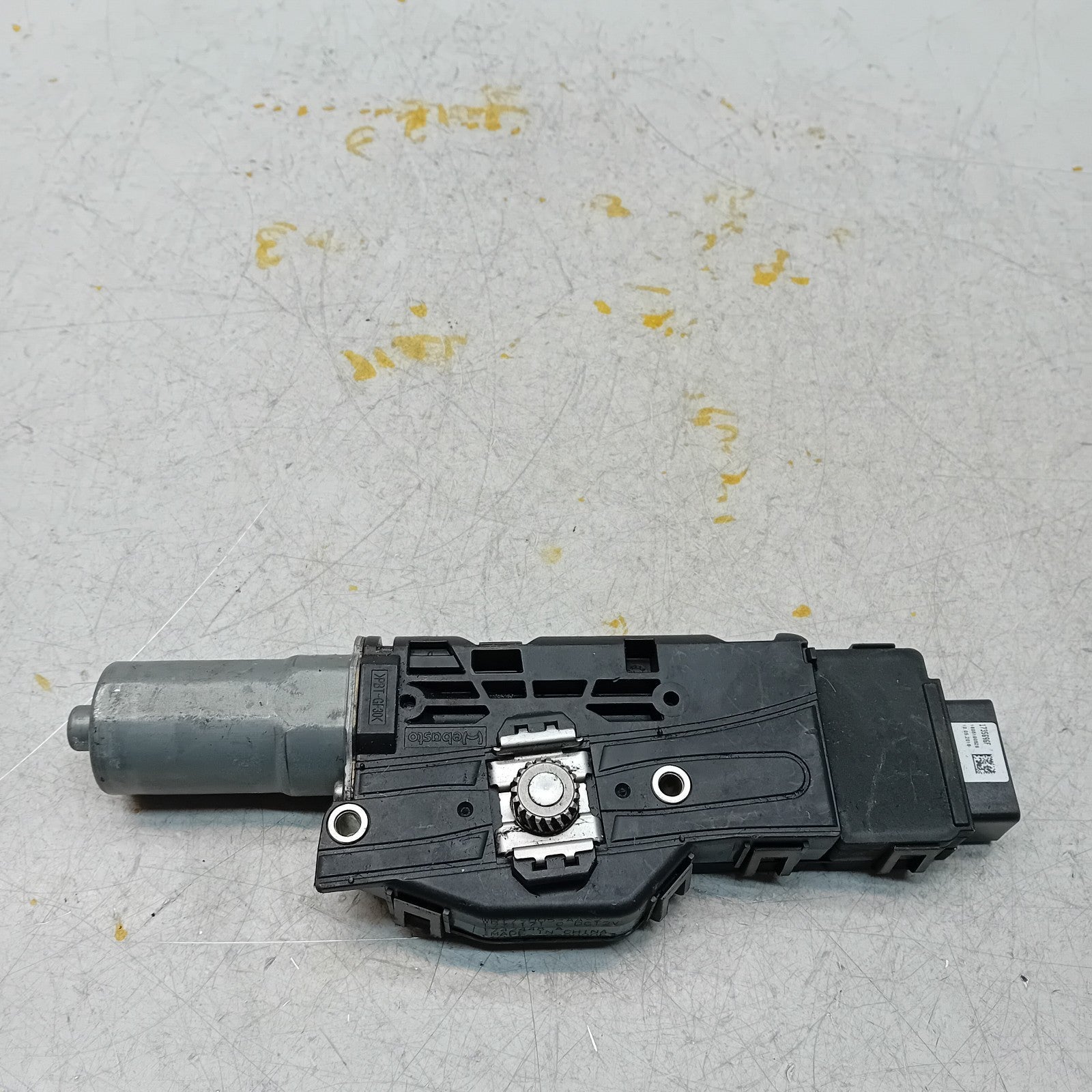 MERCEDES BENZ E-CLASS W213 2016 SUNROOF MOTOR  A2139062104 FM00940