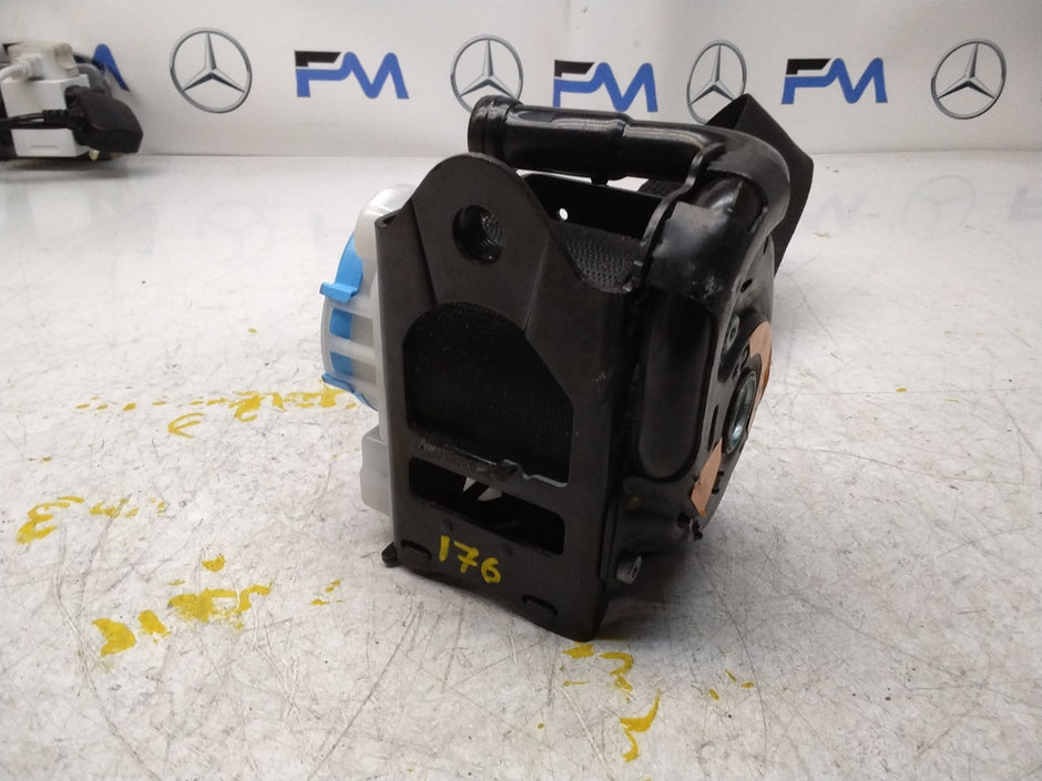 MERCEDES A CLASS W176 REAR L / R SIDE SEAT BELT A1768602385 FMS166 NSR OSR