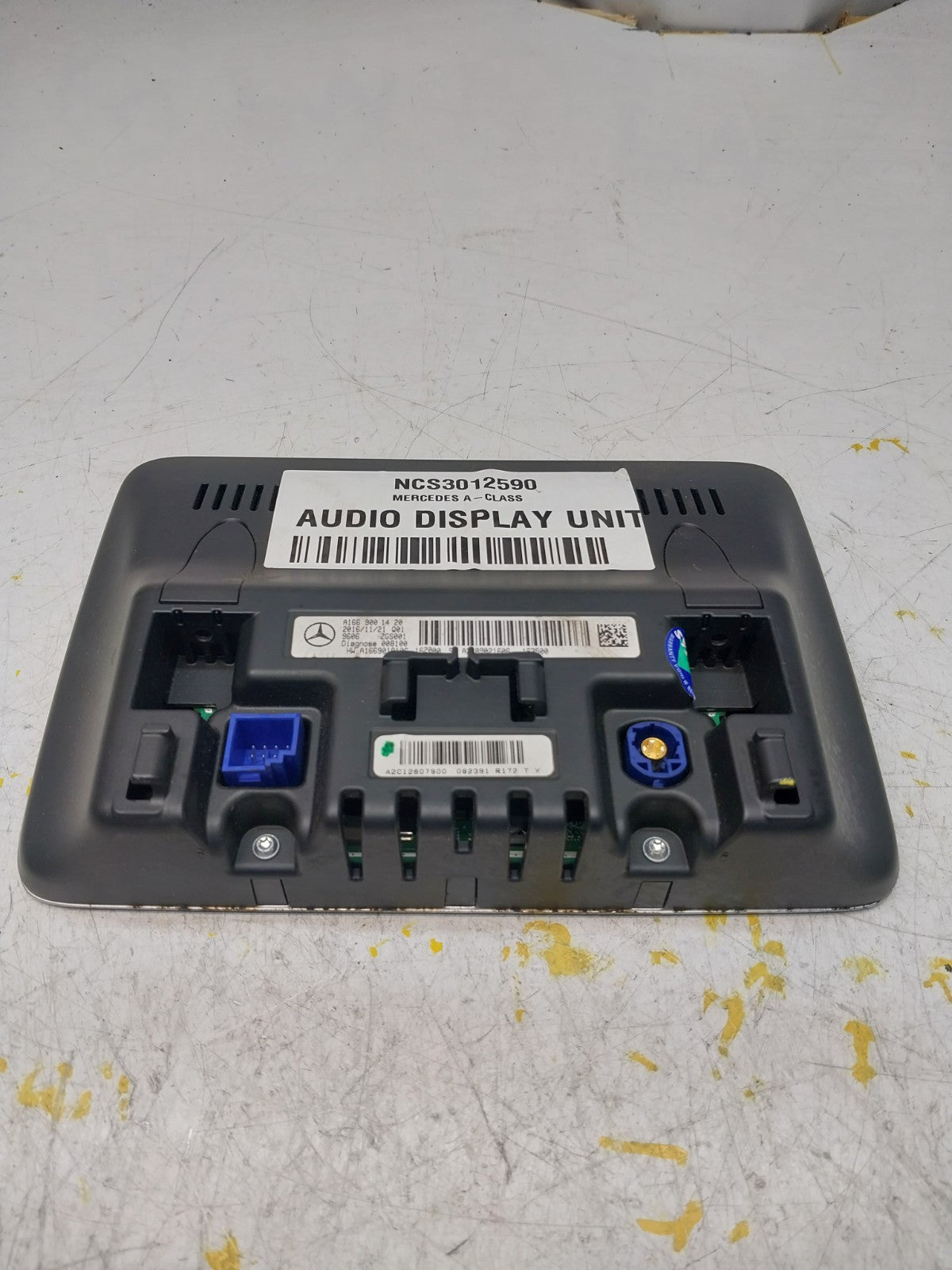 MERCEDES M-CLASS W166 DISPLAY SCREEN A1669001420 2016 FM00716