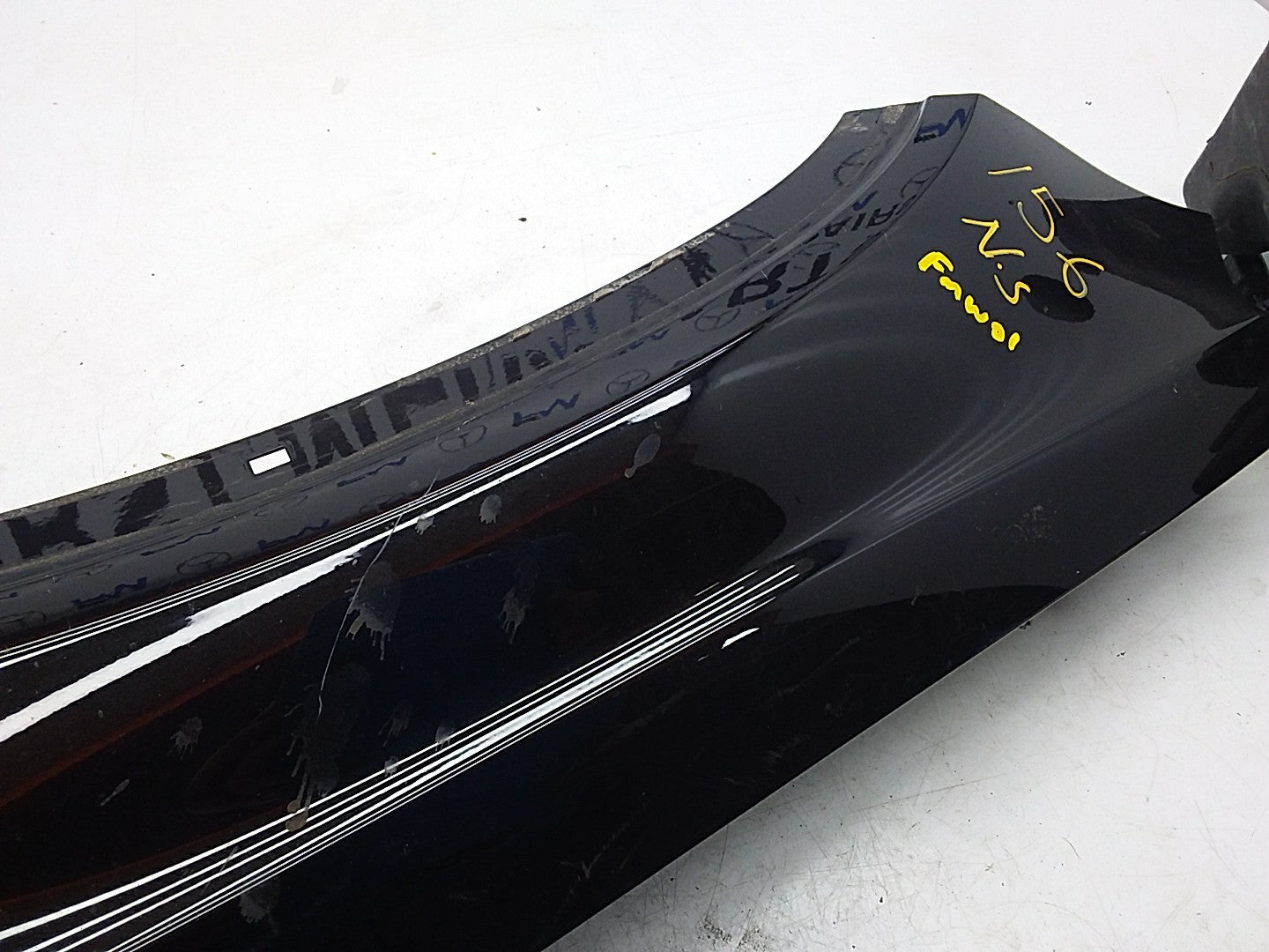 MERCEDES BENZ GLA W156 NEAR SIDE PASSENGER WINGS A1568810114 FMW01