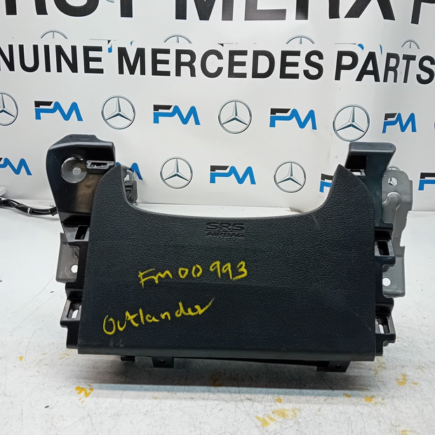 MITSUBISHI OUTLANDER MK3 KNEE AIR SRS BAG RIGHT DRIVER SIDE 7030A-31753 FM00993