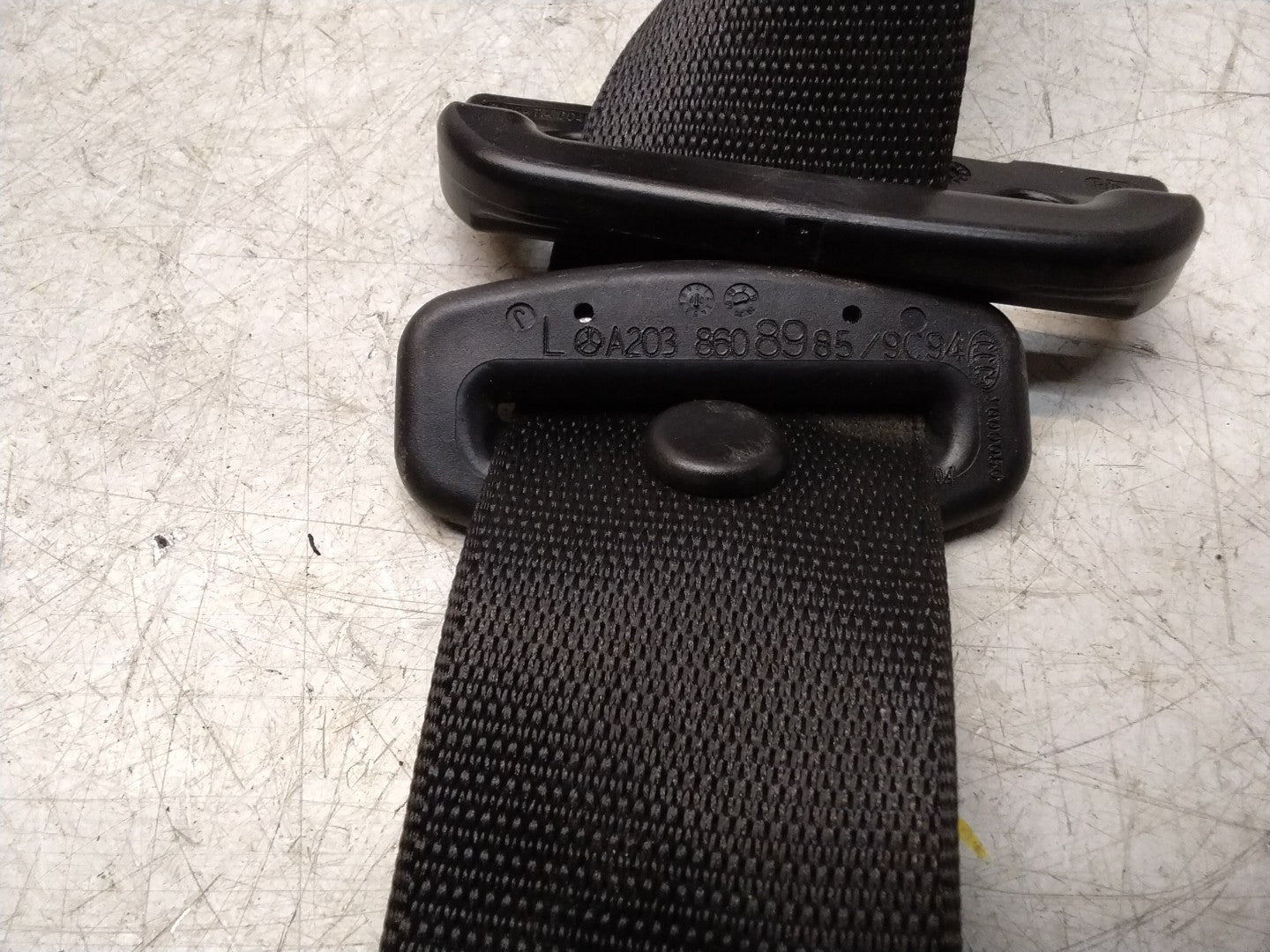 MERCEDES C CLASS CL203 SEAT BELT REAR RIGHT DRIVER SIDE A2038608985 FMS357 OSR
