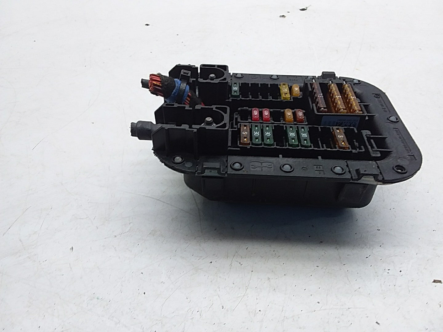 MERCEDES BENZ S-CLASS W222 2014ONWARDS FUSE RELAY BOX  A2225403150 FMF128