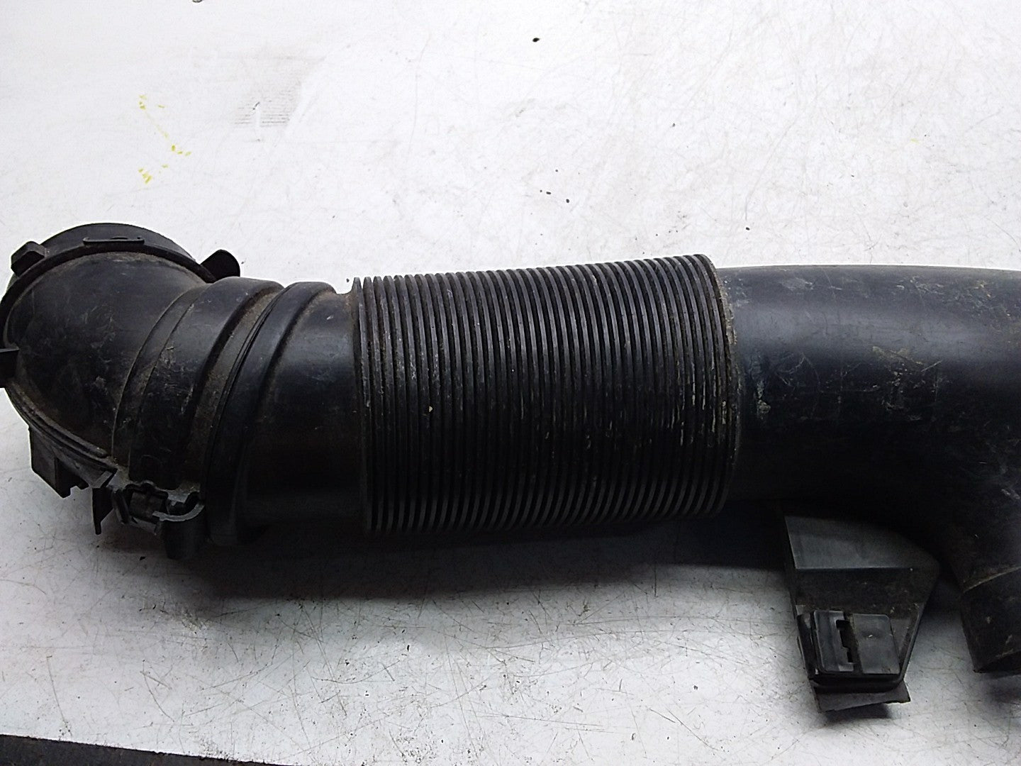 MERCEDES BENZ GLC W253 AIR INTAKE TUBE A6510900400 FMI53