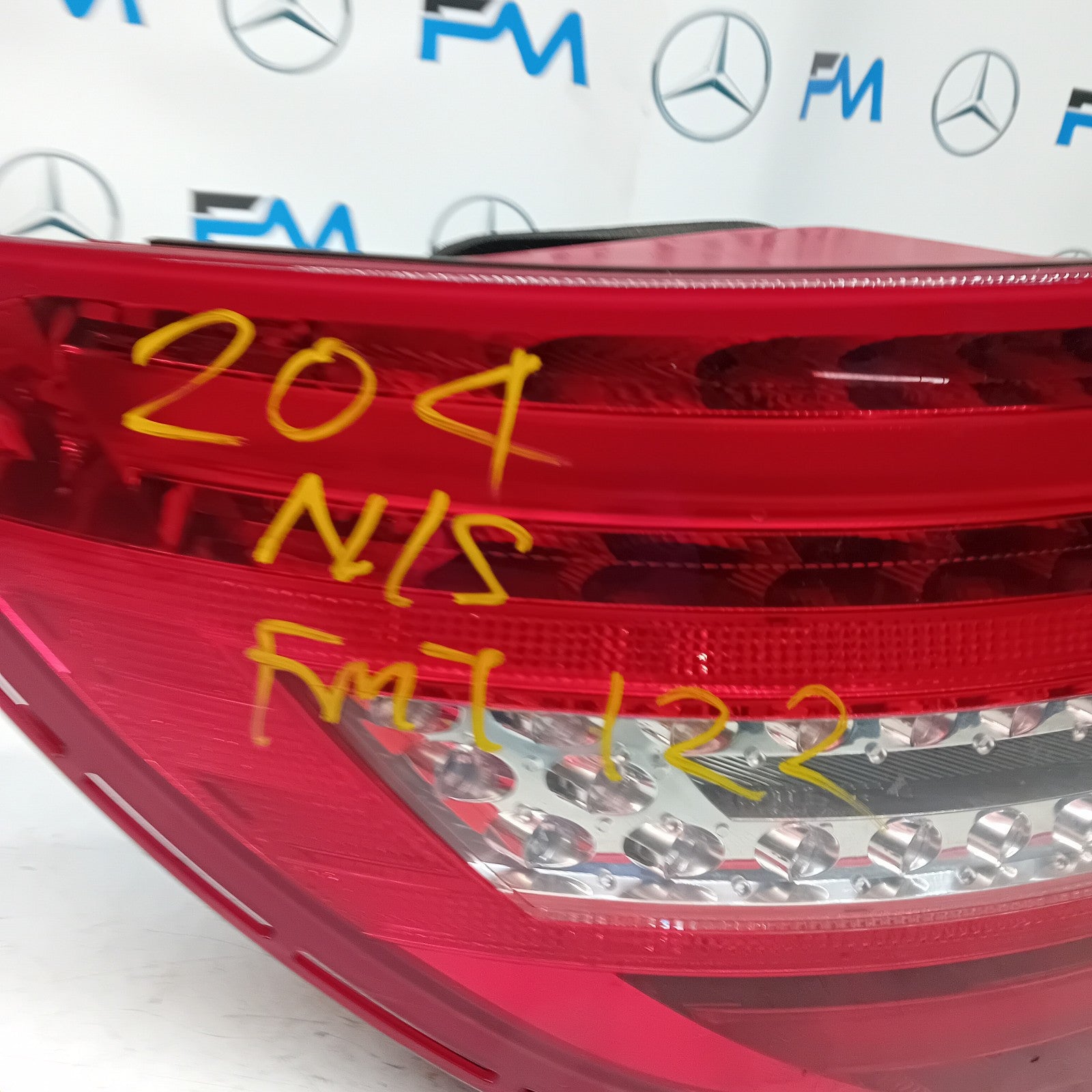MERCEDES C-CLASS W204 PASSENGER SIDE NS REAR TAIL LIGHT A2048205464 2012 FMT122