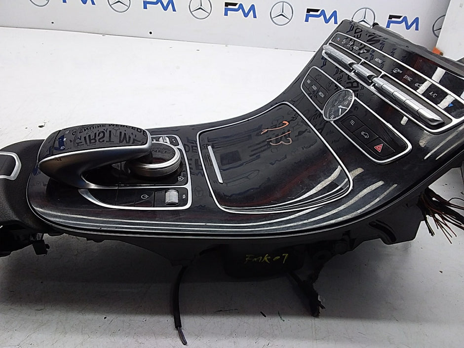 2016-2019 MERCEDES E CLASS W213 CENTRE  CONSOLE  A2138100815 FMK07